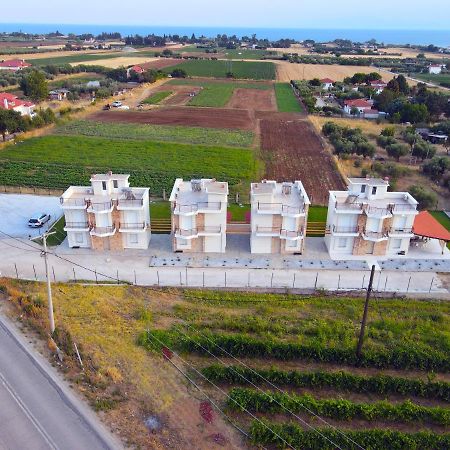 Mythic Villas Epanomi Bagian luar foto