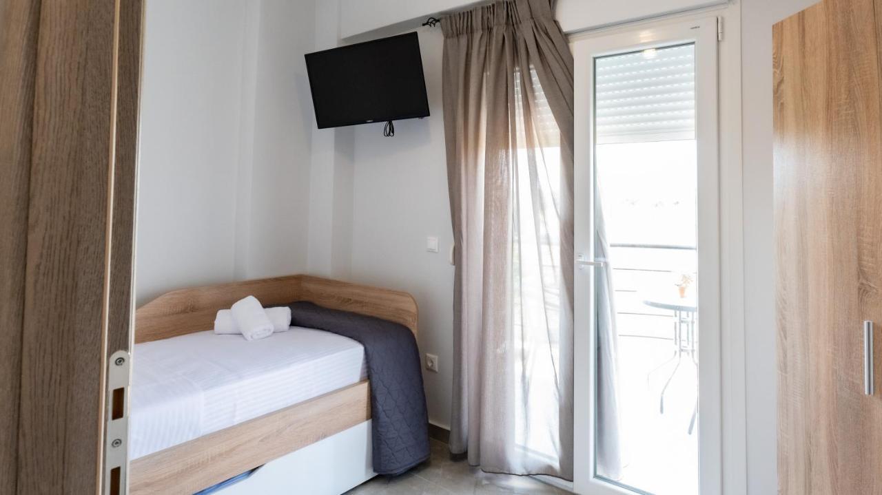 Mythic Villas Epanomi Bagian luar foto
