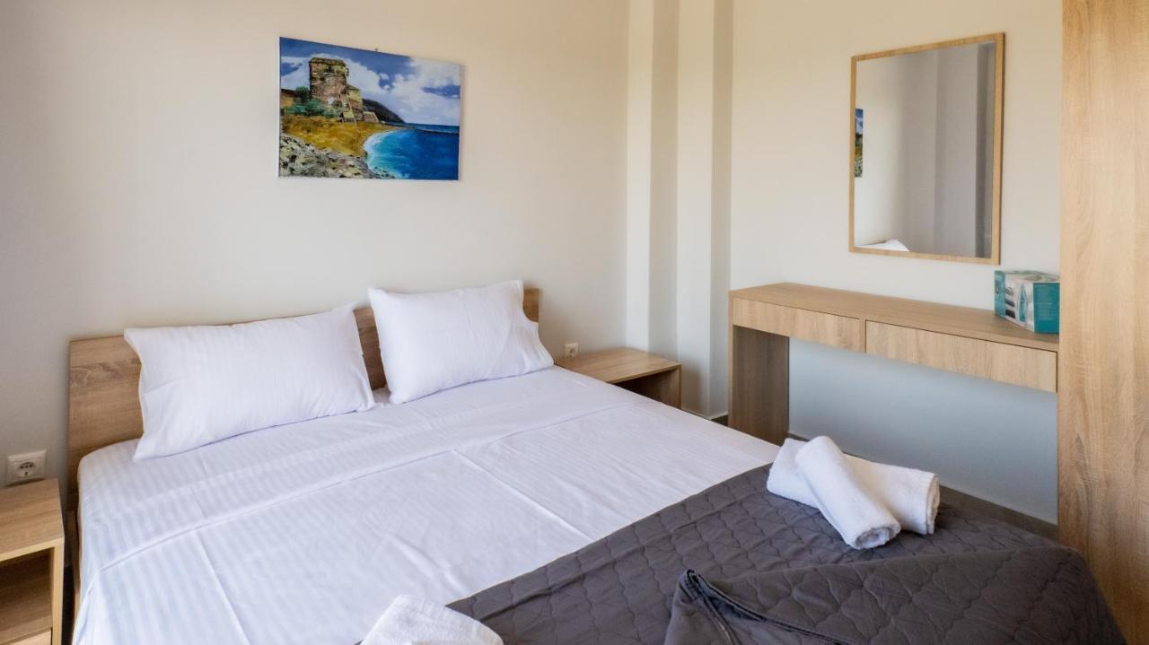 Mythic Villas Epanomi Bagian luar foto