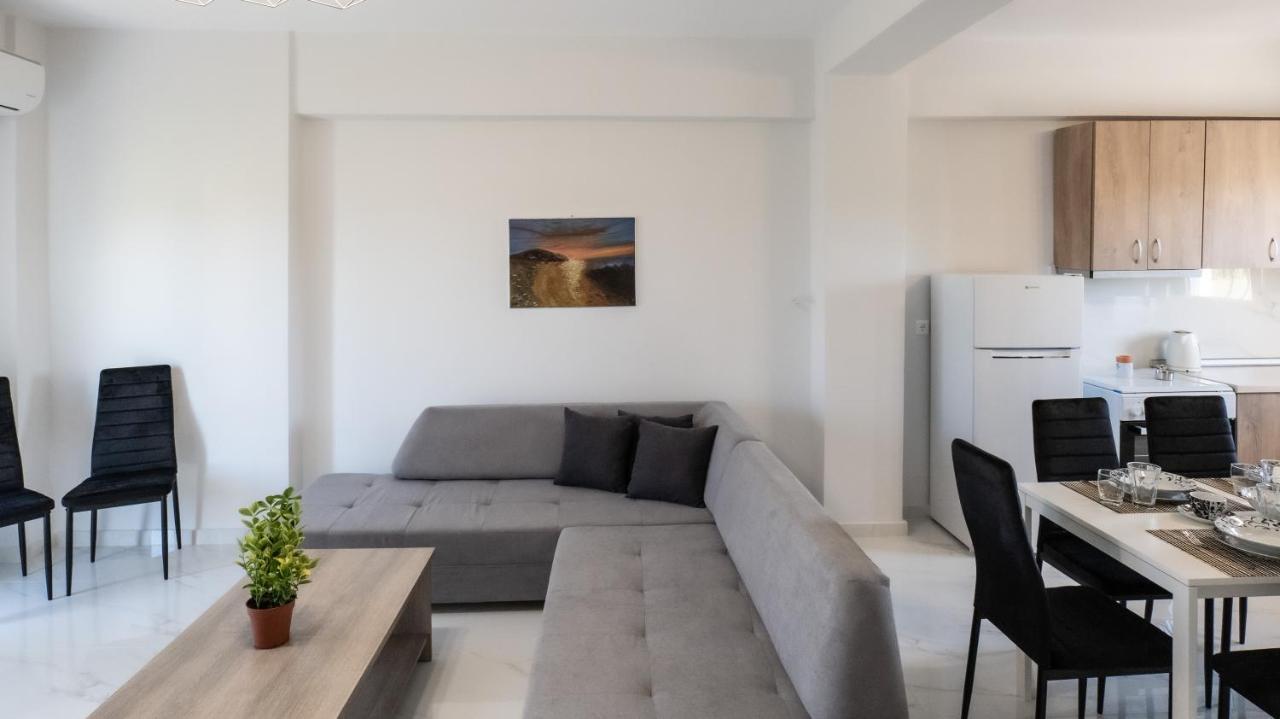 Mythic Villas Epanomi Bagian luar foto